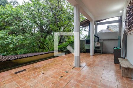 Casa à venda com 300m², 3 quartos e 2 vagas Casa à venda com 300m², 3 quartos e 2 vagasQuintal