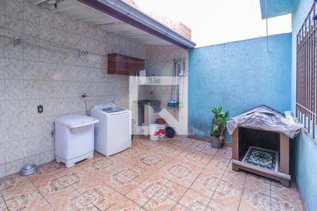 Casa à venda com 125m², 4 quartos e 2 vagas Casa à venda com 125m², 4 quartos e 2 vagasÁrea de Serviço