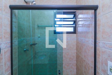 Casa à venda com 125m², 4 quartos e 2 vagas Casa à venda com 125m², 4 quartos e 2 vagasBanheiro da Suíte