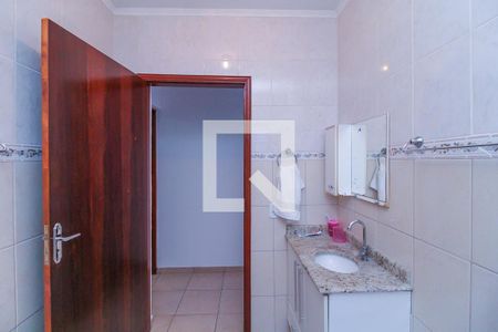 Casa à venda com 125m², 4 quartos e 2 vagas Casa à venda com 125m², 4 quartos e 2 vagasBanheiro 3