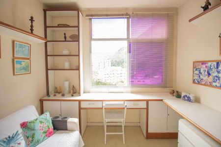 Apartamento à venda com 112m², 3 quartos e 2 vagasQuarto 1