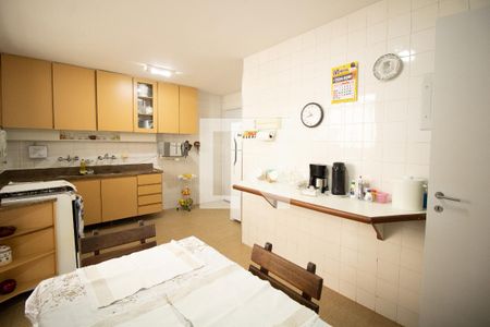 Apartamento à venda com 112m², 3 quartos e 2 vagasCozinha