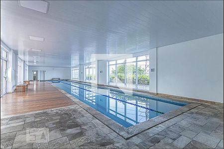Apartamento à venda com 82m², 2 quartos e 1 vagaÁrea comum - Piscina
