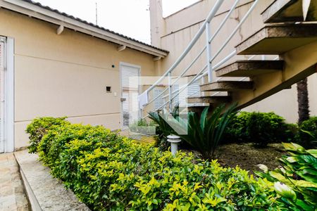 Casa para alugar com 473m², 3 quartos e 5 vagas Casa para alugar com 473m², 3 quartos e 5 vagasEntrada