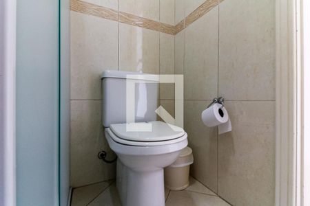 Casa para alugar com 473m², 3 quartos e 5 vagas Casa para alugar com 473m², 3 quartos e 5 vagasBanheiro da Suíte 2