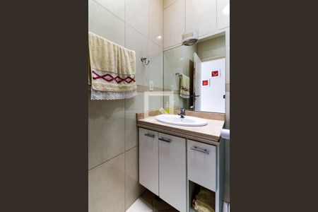 Casa para alugar com 473m², 3 quartos e 5 vagas Casa para alugar com 473m², 3 quartos e 5 vagasBanheiro da Suíte 2