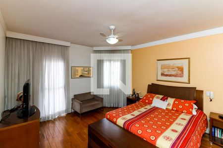 Casa para alugar com 473m², 3 quartos e 5 vagas Casa para alugar com 473m², 3 quartos e 5 vagasSuíte 1