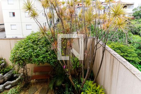 Casa para alugar com 473m², 3 quartos e 5 vagas Casa para alugar com 473m², 3 quartos e 5 vagasVista