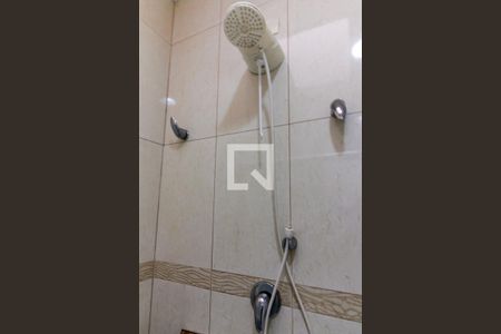 Casa para alugar com 473m², 3 quartos e 5 vagas Casa para alugar com 473m², 3 quartos e 5 vagasBanheiro da Suíte 2