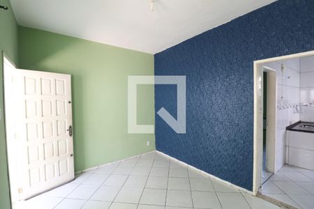 Sala de casa para alugar com 2 quartos, 132m² em Mutua, São Gonçalo