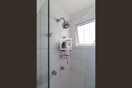 Banheiro da suíte de apartamento à venda com 3 quartos, 88m² em Mansões Santo Antônio, Campinas