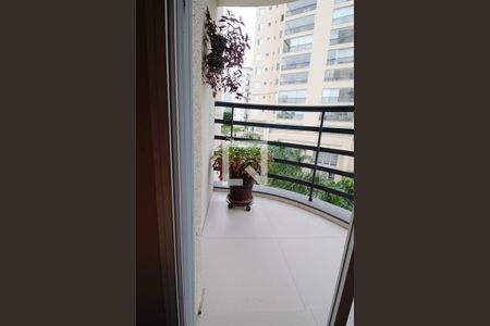 Apartamento à venda com 110m², 3 quartos e 3 vagasVaranda da Suíte 2 