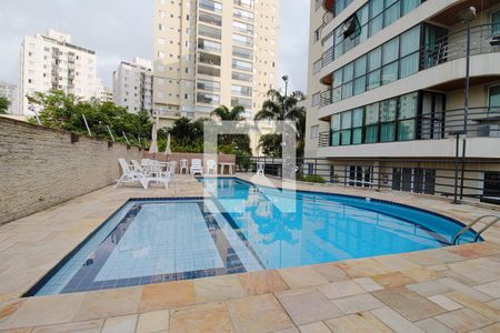 Apartamento à venda com 110m², 3 quartos e 3 vagasÁrea comum - Piscina