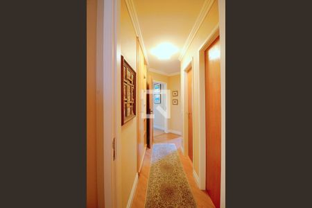 Apartamento à venda com 110m², 3 quartos e 3 vagasCorredor 