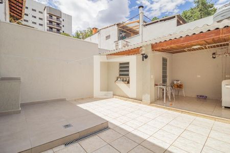 Casa à venda com 143m², 3 quartos e 4 vagasÁrea Externa