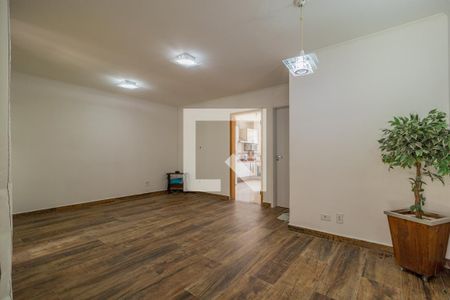 Sala de casa à venda com 3 quartos, 143m² em Vila Progredior, São Paulo