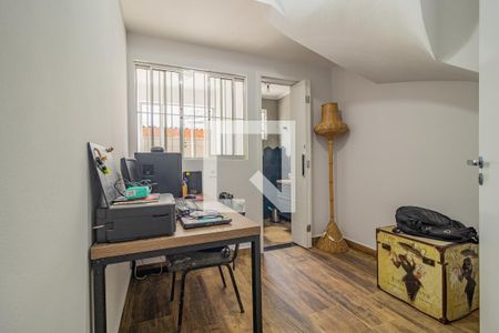 Casa à venda com 143m², 3 quartos e 4 vagasEscritório