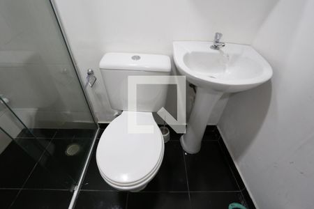 Casa à venda com 165m², 3 quartos e 2 vagasBanheiro