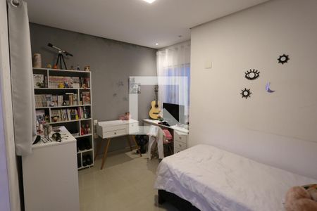 Casa à venda com 165m², 3 quartos e 2 vagasSuíte 2