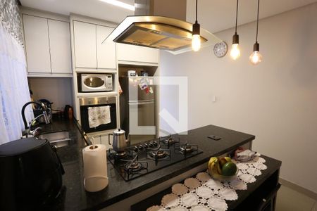 Casa à venda com 165m², 3 quartos e 2 vagasCozinha