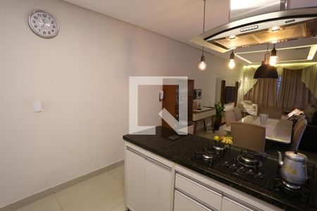 Casa à venda com 165m², 3 quartos e 2 vagasCozinha