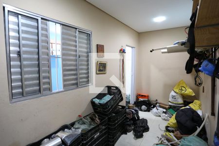 Casa à venda com 165m², 3 quartos e 2 vagasDormitório 