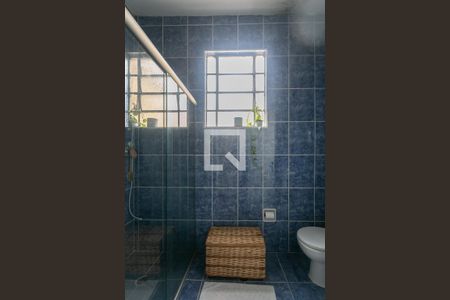 Casa à venda com 283m², 5 quartos e 2 vagasBanheiro 