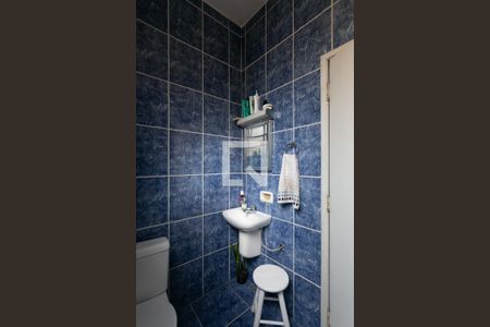 Casa à venda com 283m², 5 quartos e 2 vagasBanheiro 