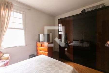 Casa à venda com 283m², 5 quartos e 2 vagasQuarto