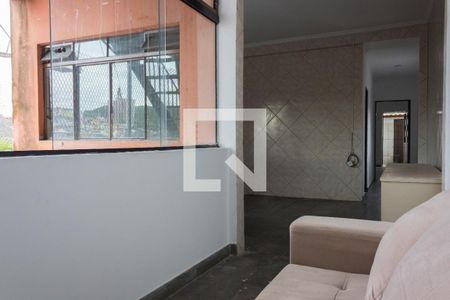 Casa para alugar com 80m², 2 quartos e 1 vagaSala