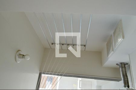 Apartamento à venda com 66m², 2 quartos e 1 vagaÁrea de Serviço