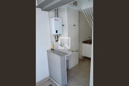 Apartamento à venda com 66m², 2 quartos e 1 vagaÁrea de Serviço