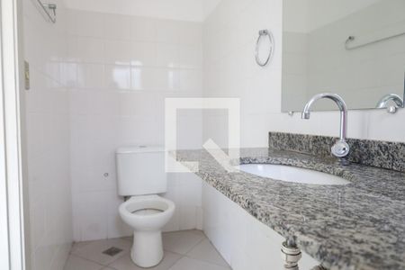 Banheiro da Suíte de apartamento para alugar com 1 quarto, 50m² em Caiçaras, Belo Horizonte