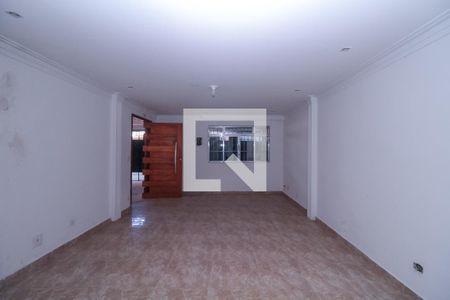 Sala de casa para alugar com 3 quartos, 240m² em Vila Tolstoi, São Paulo