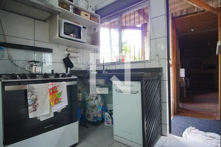 Cozinha  de casa à venda com 1 quarto, 55m² em Protásio Alves, Porto Alegre