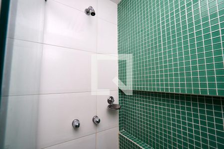 Apartamento à venda com 74m², 2 quartos e 2 vagasBanheiro Social