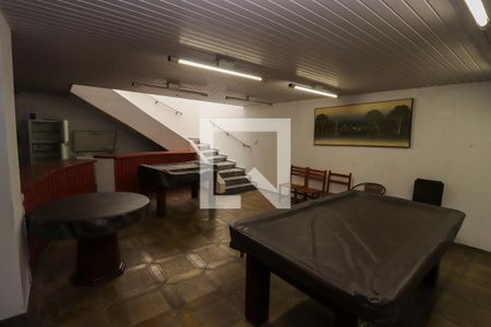 Casa à venda com 332m², 3 quartos e 4 vagasSalão de jogos