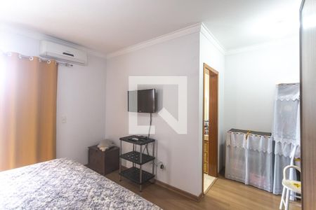 Casa à venda com 167m², 3 quartos e 4 vagas Casa à venda com 167m², 3 quartos e 4 vagasSuíte 3