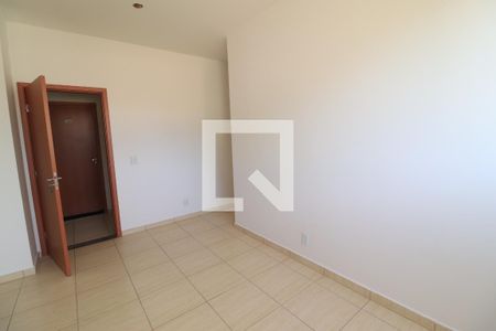 Sala de apartamento para alugar com 2 quartos, 45m² em Panorama, Uberlândia