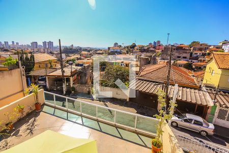 Casa à venda com 305m², 3 quartos e 6 vagas Casa à venda com 305m², 3 quartos e 6 vagasQuarto 1 - Vista
