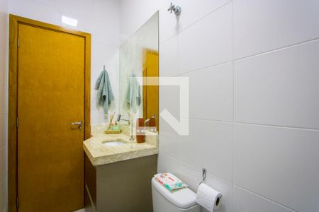 Apartamento à venda com 180m², 3 quartos e 3 vagas Apartamento à venda com 180m², 3 quartos e 3 vagasBanheiro social