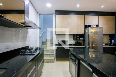 Apartamento à venda com 180m², 3 quartos e 3 vagas Apartamento à venda com 180m², 3 quartos e 3 vagasCozinha