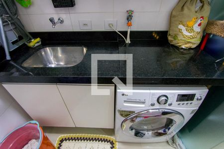 Apartamento à venda com 180m², 3 quartos e 3 vagas Apartamento à venda com 180m², 3 quartos e 3 vagasÁrea de serviço