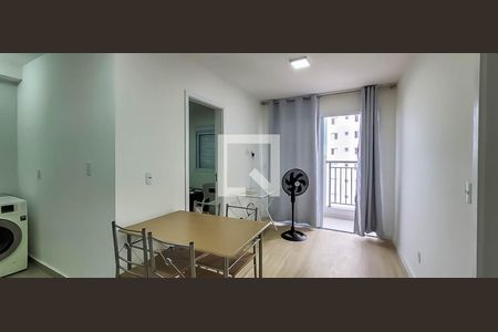 Sala de apartamento para alugar com 2 quartos, 39m² em Vila Butantã, São Paulo