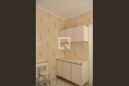 Apartamento para alugar com 65m², 2 quartos e 1 vaga Apartamento para alugar com 65m², 2 quartos e 1 vagaCozinha