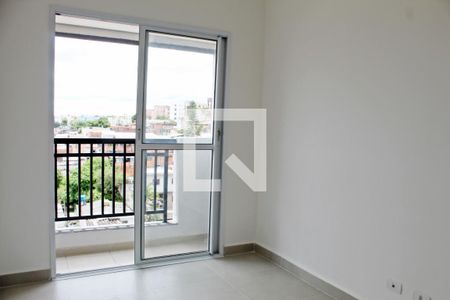 Sala de apartamento para alugar com 2 quartos, 38m² em Itaquera, São Paulo