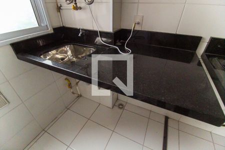Apartamento para alugar com 45m², 2 quartos e 1 vagaÁrea de Serviço