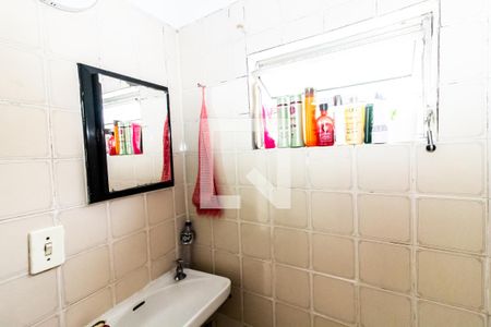 Casa à venda com 250m², 4 quartos e 3 vagasBanheiro - Casa 3