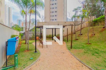 Apartamento à venda com 84m², 2 quartos e 1 vagaÁrea comum