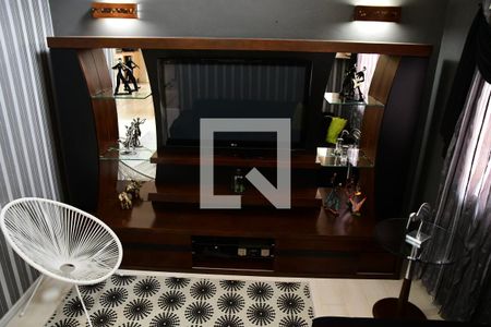 Casa de condomínio para alugar com 379m², 4 quartos e 4 vagasSala